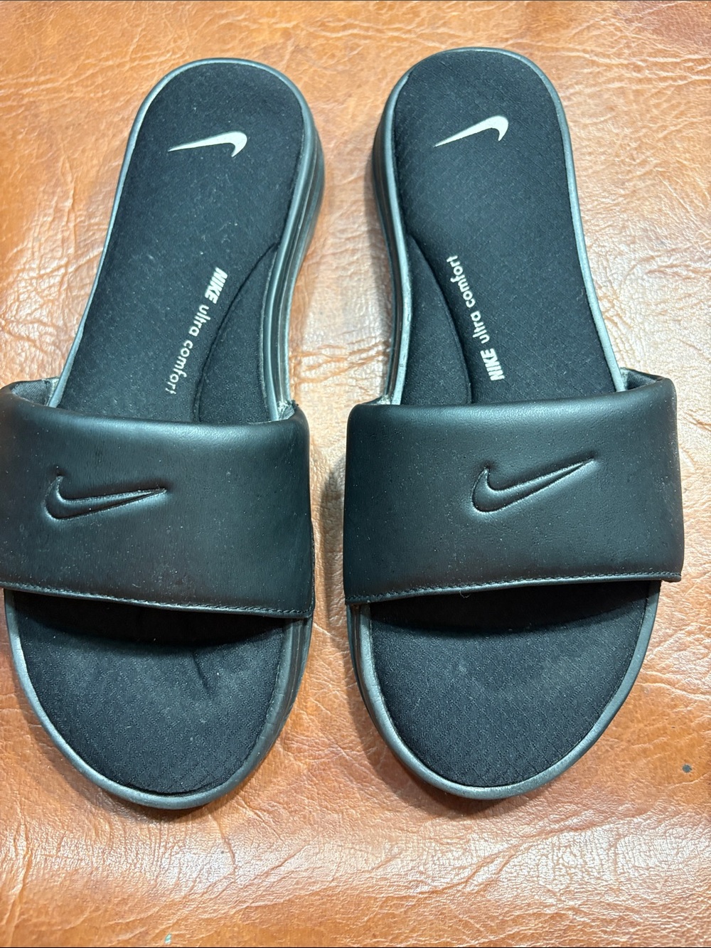 Nike Black Ultra Comfort Slide Sandals for Women Sz 8 Wore once